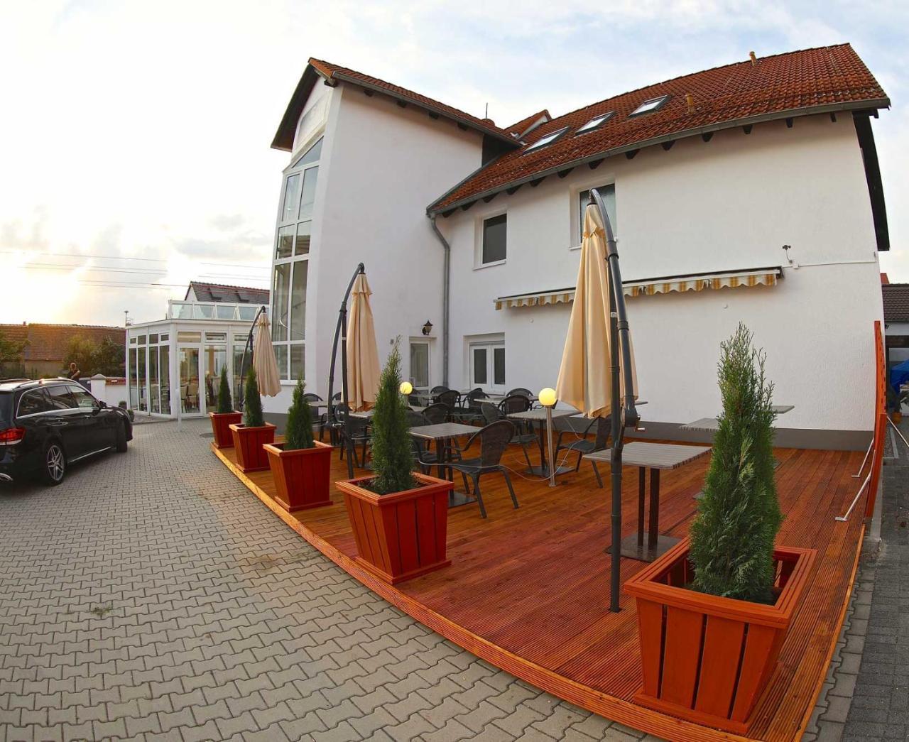 Parkhotel Am Schloss Machern Exterior foto
